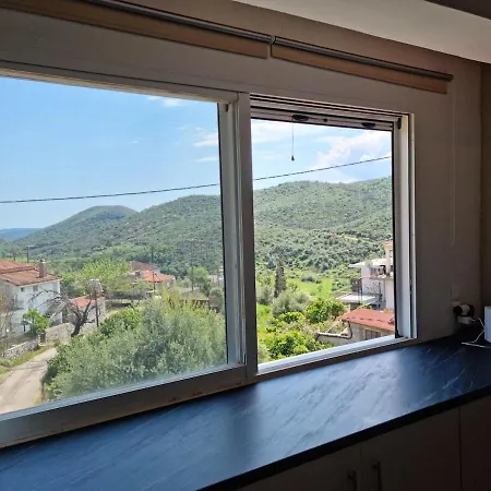 Hal House Nyaraló *